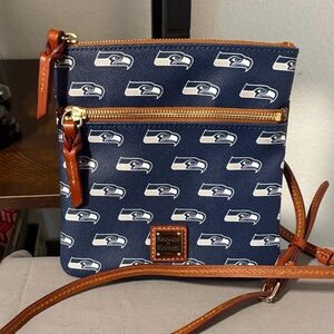 NWOT Dooney & Bourke Seattle Seahawks Print Crossbody Bag